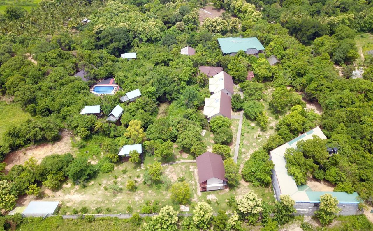 Nice Place Resort ดัมบูลลา ภายนอก รูปภาพ
