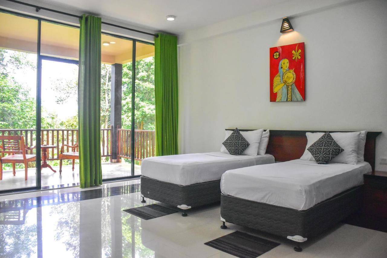 Nice Place Resort ดัมบูลลา ภายนอก รูปภาพ